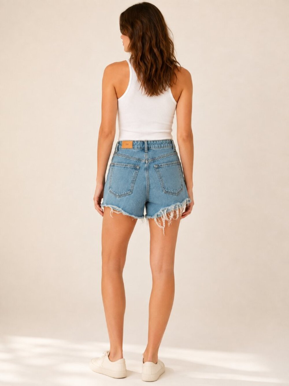 Zara Z1975 Women’s Size 4 Distressed Cutoff Denim Shorts Light Wash4 - Picture 3 of 6
